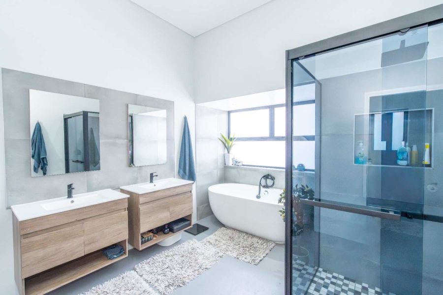 3 Bedroom Property for Sale in Oliphantskop Western Cape